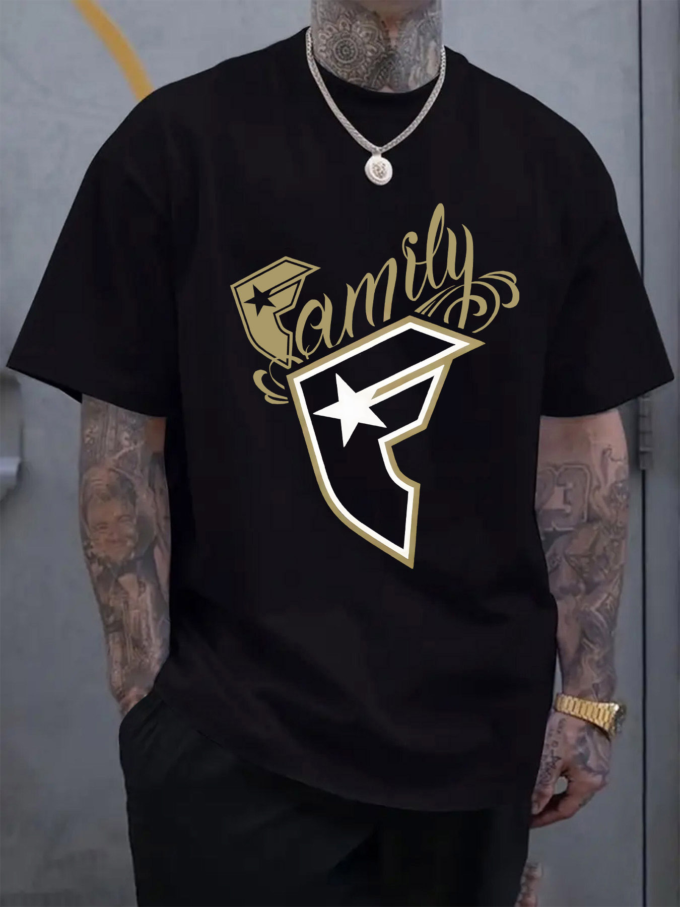 Men's Casual T-Shirt Family Gr - Tee Graphic Print のレビューと価格