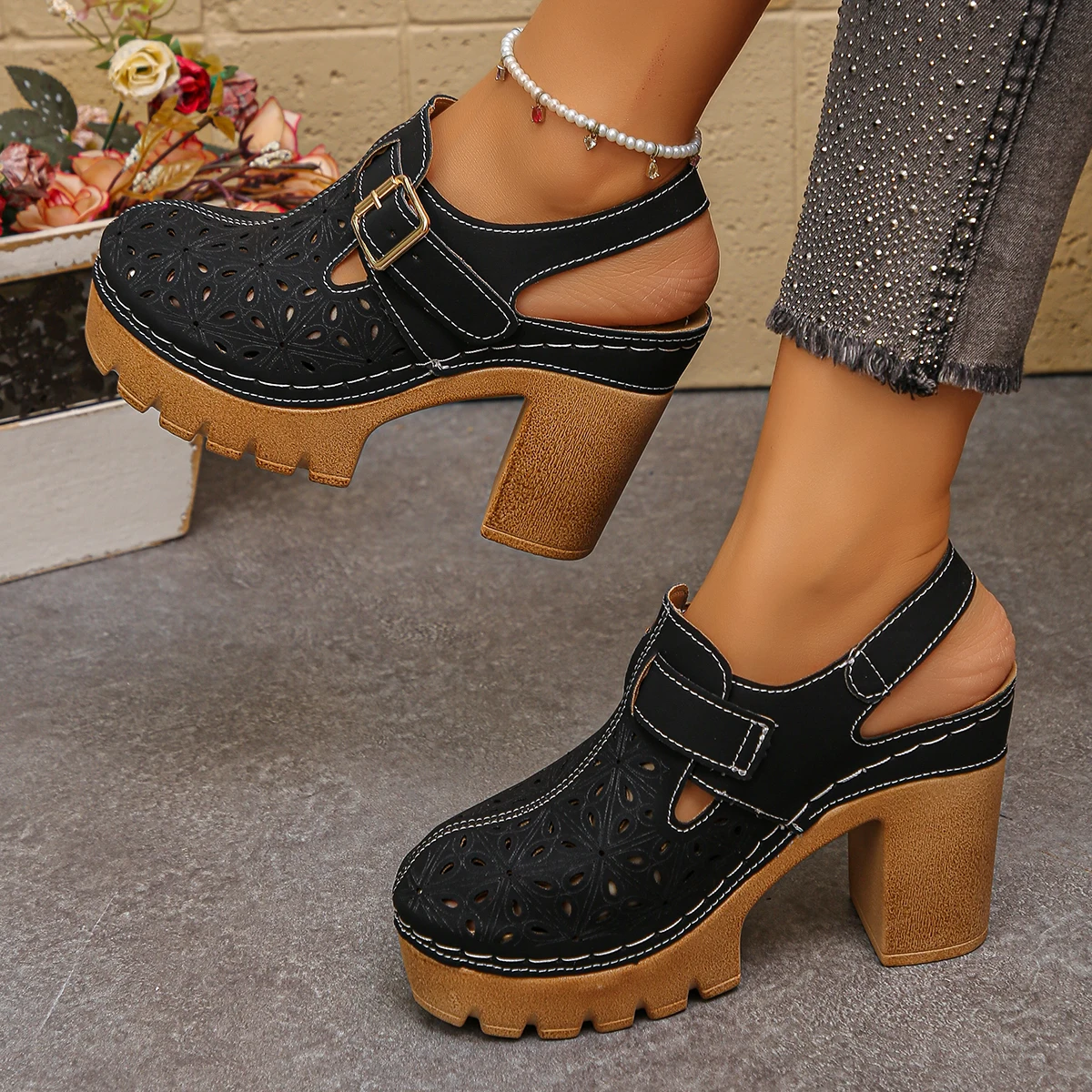 Large Size Women's Thick Heel  - Casual Sandal Leather のレビューと価格