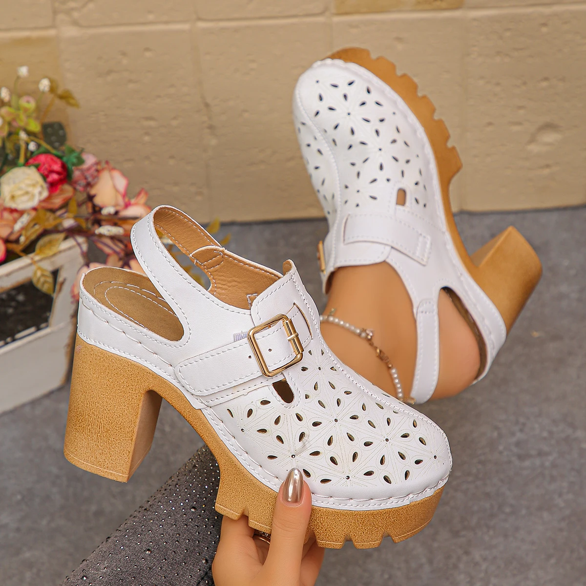 Large Size Women's Thick Heel  - Casual Sandal Leather のレビューと価格