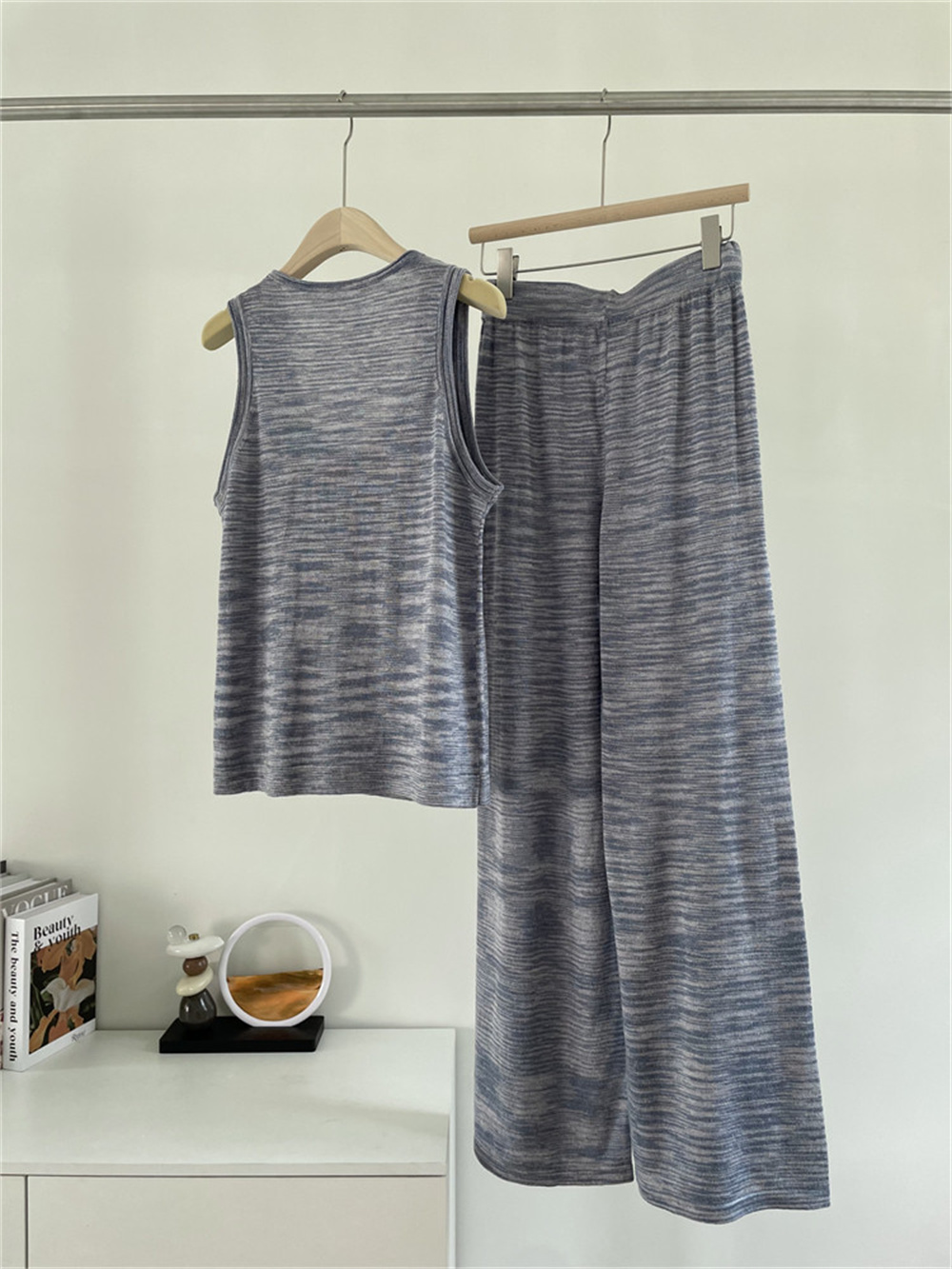 26 New Women's Clothes U-neck  - Short Linen Drawstring のレビューと価格